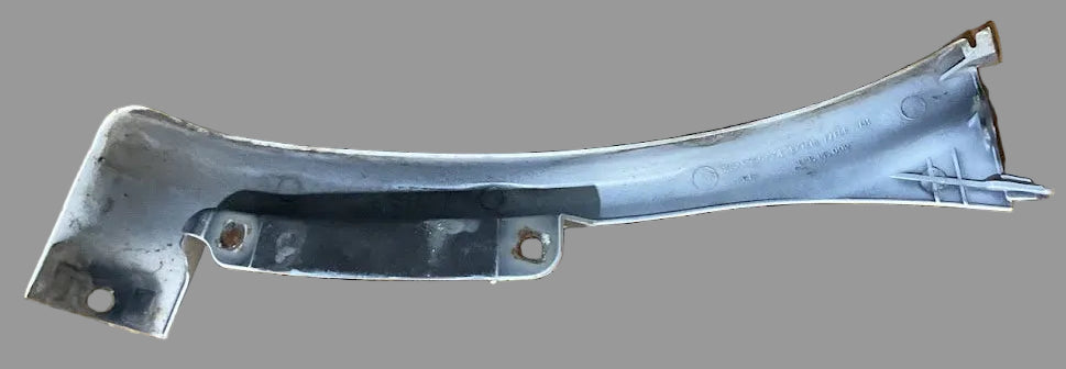 96-25 Chevrolet Express & GMC Savana Right Side Fender Extension Bracket USED OEM P#25937755