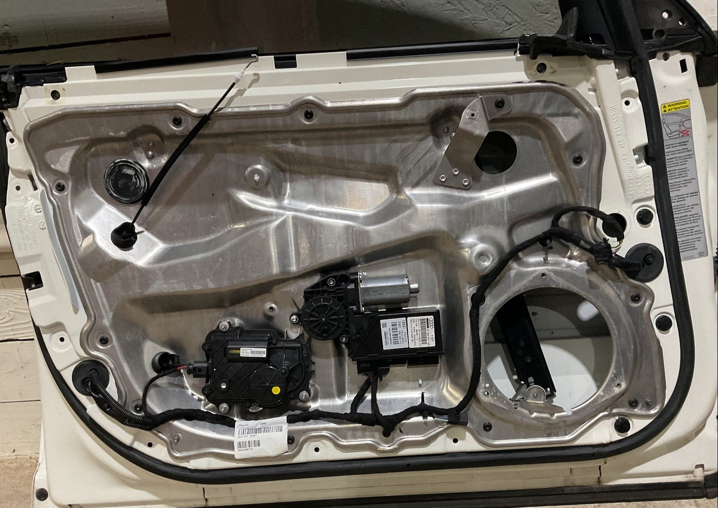 2004-2010 AUDI S8/A8 Left Driver Door Color Code ( LY9C/T9 )