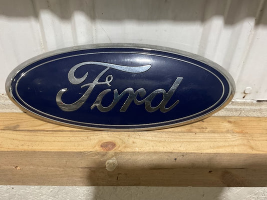 2011-2016 Ford Super Duty front chrome blue Oval Grille Emblem used OEM