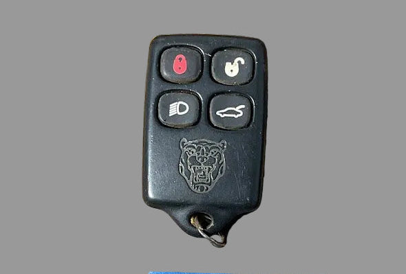 1998 JAGUAR XK8 COUPE BLACK KEYLESS ENTRY OEM KEY FOB WITH LOGO LJA2610AA