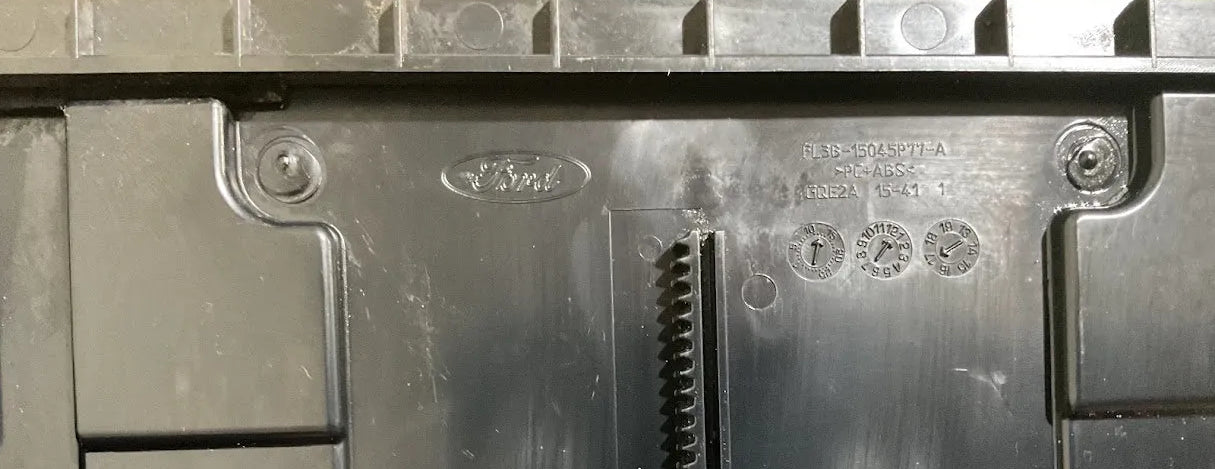 2015-2020 Ford F-150 Center Console Sliding Lid Cover USED OEM P# FL3B-15045P77-A