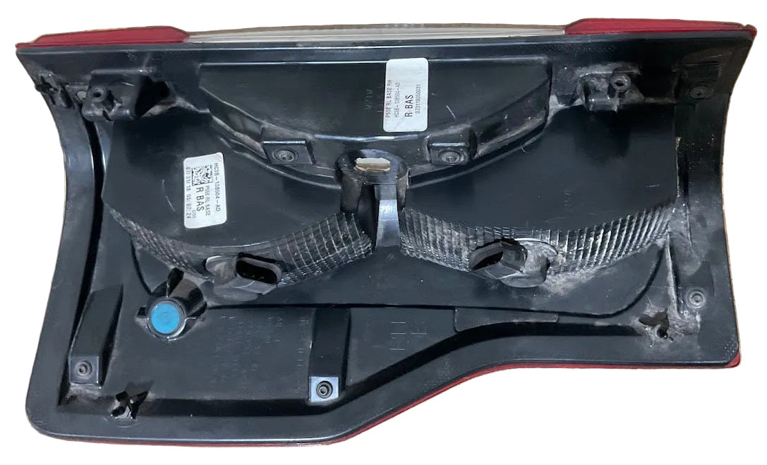 2017-2019 Ford F-Series Super Duty Right Passenger RH Tail Light P# HC3B-13B504-AD OEM USED