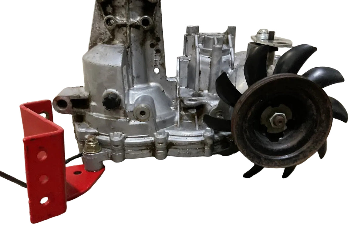 Hydro-Gear ZD-DUBB-3D5A-2PPX - Transaxle, Hydrostatic, EZT USED