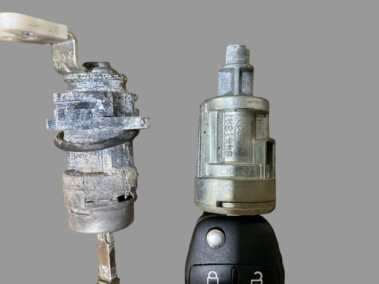 17-22 f250-f550 key ignition set with tumbler (2 blades)
