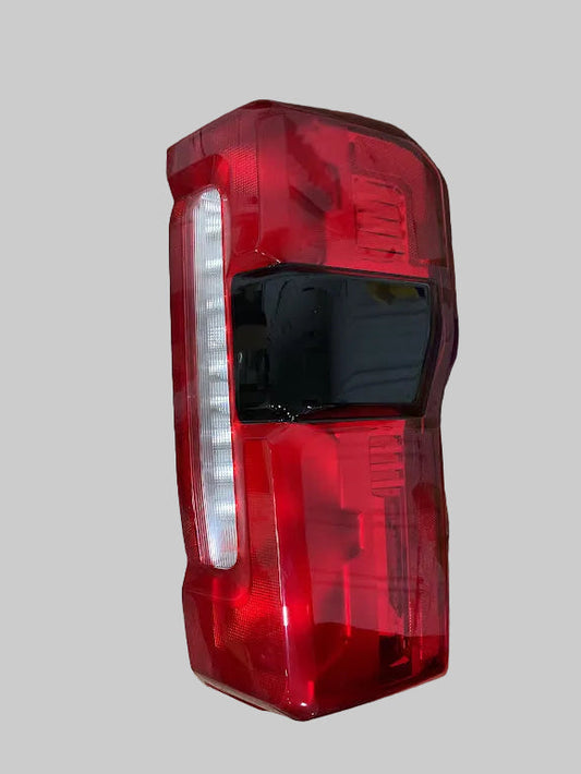 2023-2025 F250 F350 PASS TAILLIGHT HALOGEN W/BLIS PC3B13B504BN 23 24 25 2026