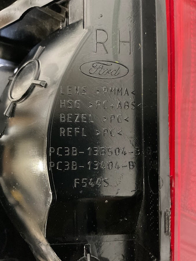 2023-2025 F250 F350 PASS TAILLIGHT HALOGEN W/BLIS PC3B13B504BN 23 24 25 2026